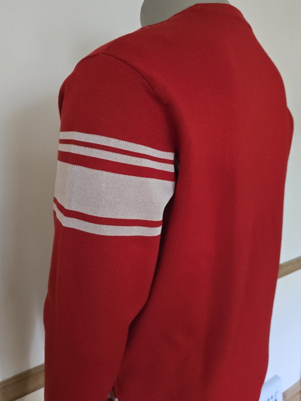WIDEANGLE Korea Activewear Sweater Size Large - Picture 8 of 13